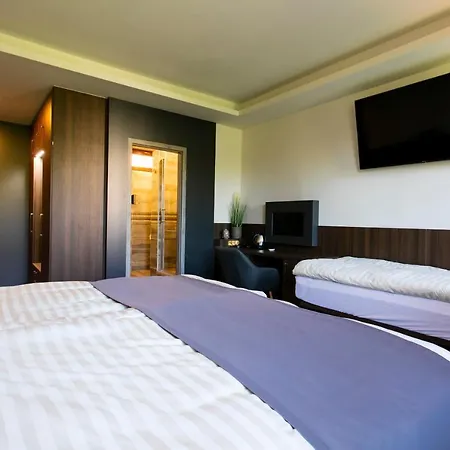 Guest house New York Dunajska Streda